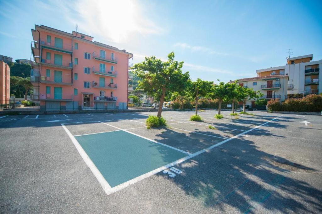 Babyaccommodation Family Experience III Pietra Ligure Luaran gambar